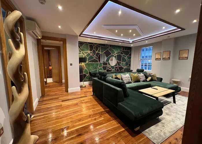 Hyde Park, Oxford St - 2 Bed, 3Bath - Lift