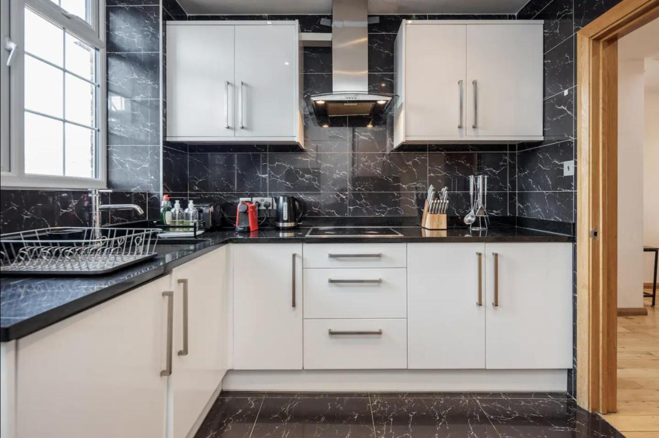 Hyde Park, Oxford St - 2 Bed, 3bath - Lift Londra