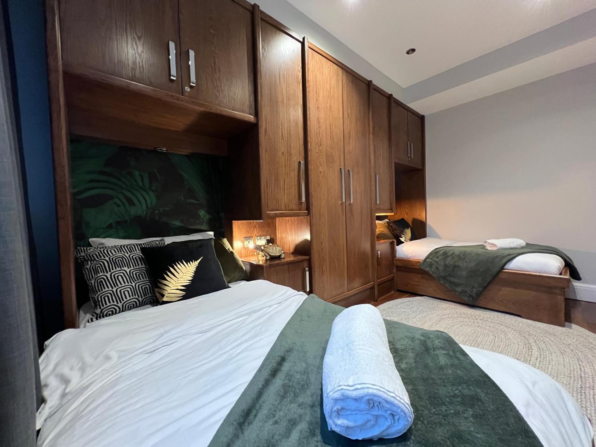 Hyde Park, Oxford St - 2 Bed, 3bath - Lift * Londra